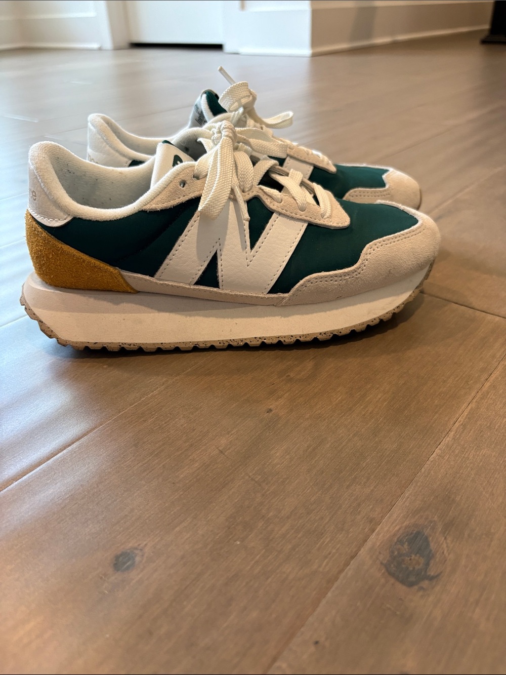 New Balance 237 Green, White & Mustard Retro Trainer